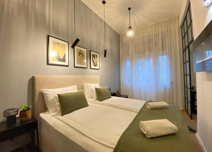 Synagoge View Loft Bestern Apartament *