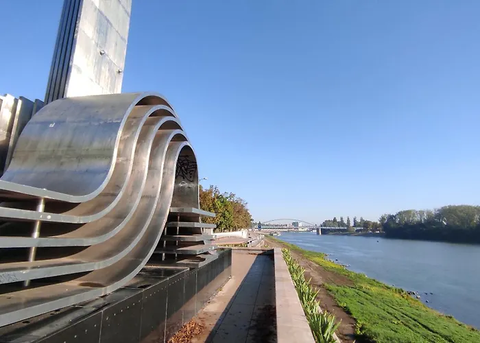 Synagoge View Loft Bestern Apartament Segedyn